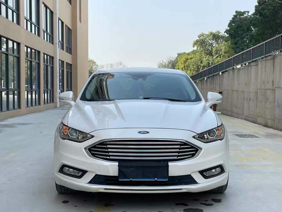 福特 蒙迪歐  2018款  EcoBoost 180 智控豪華型 國(guó)VI圖片