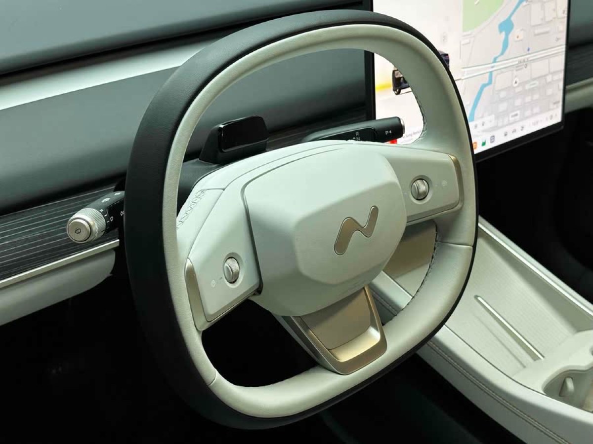 蔚來 樂道L60  2024款 60kwh 四驅(qū)版圖片