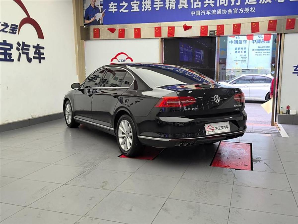 大眾 邁騰  2018款 330TSI DSG 領(lǐng)先型圖片