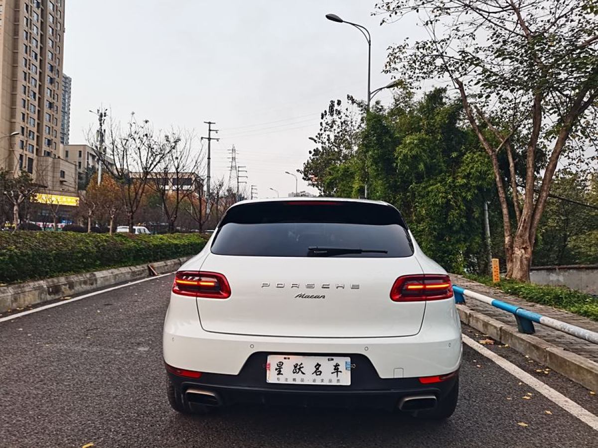 保時(shí)捷 Macan  2017款 Macan 2.0T圖片