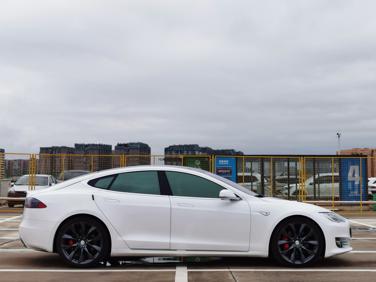 2016年12月特斯拉 Model S  2016款 Model S 90D