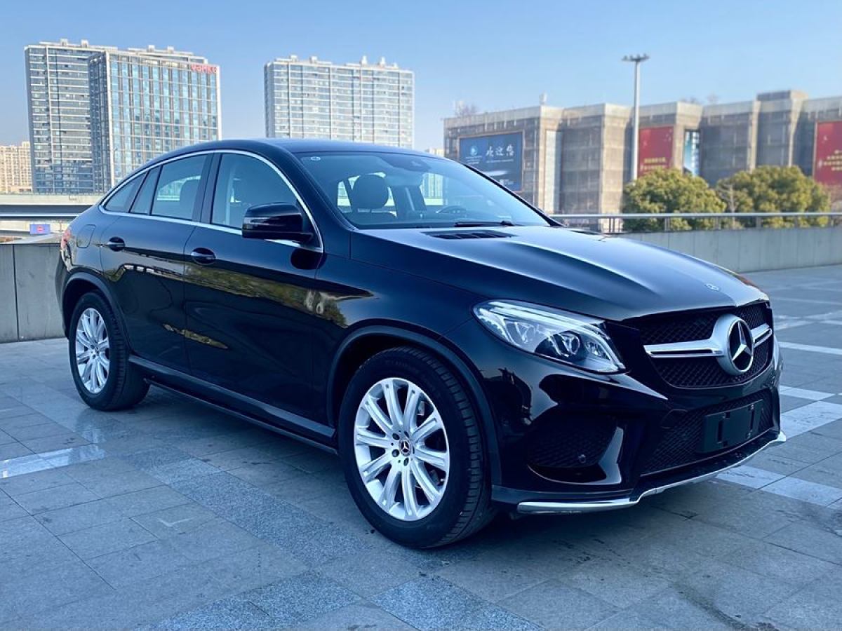 奔馳 奔馳GLE轎跑  2017款 GLE 320 4MATIC 轎跑SUV圖片