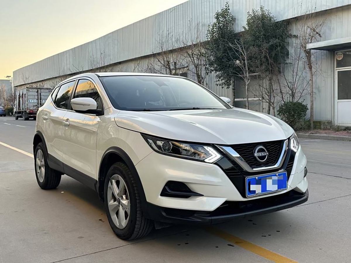 日產(chǎn) 逍客  2023款 經(jīng)典 2.0L CVT XV舒適版圖片