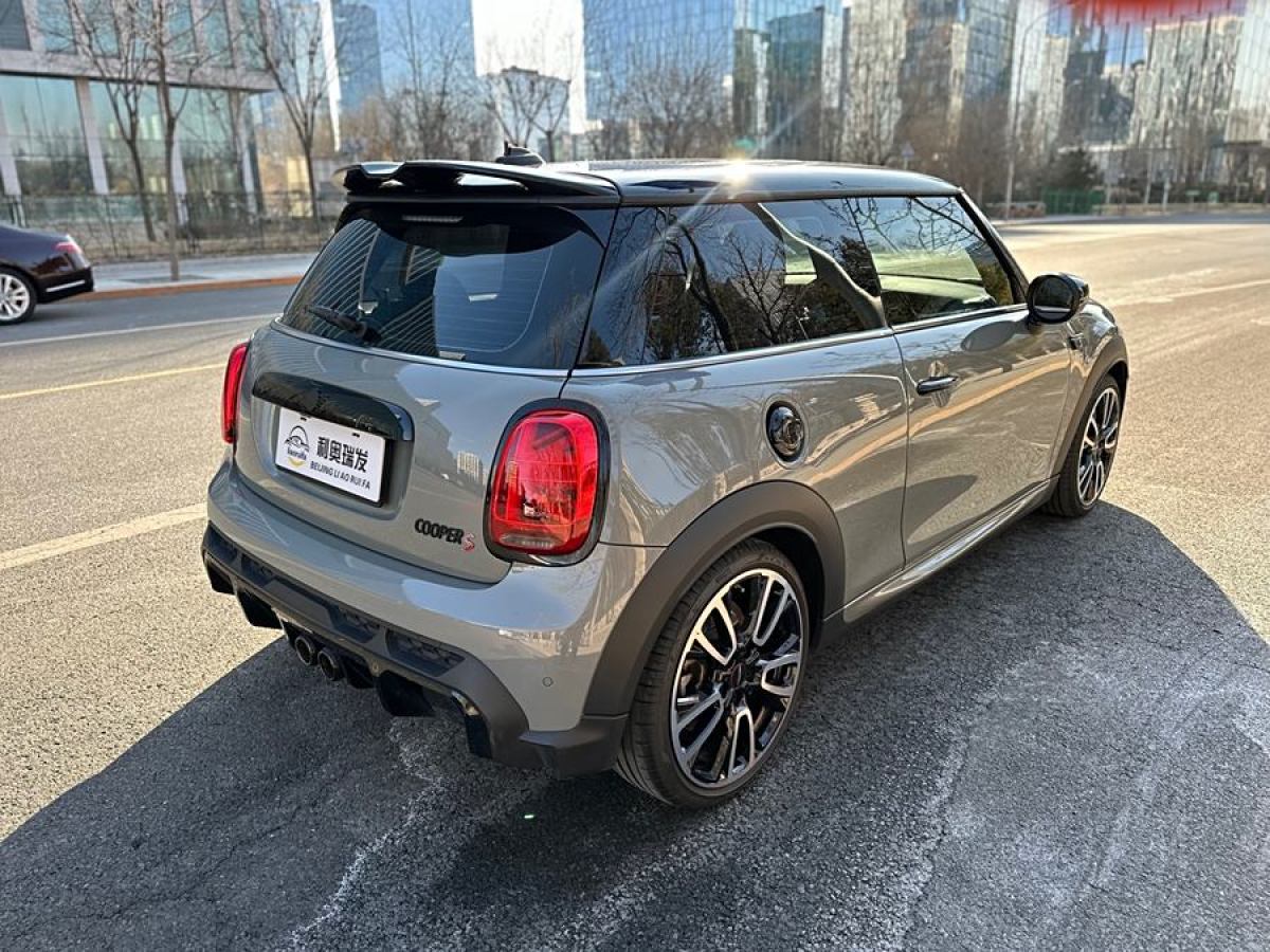 MINI MINI  2022款 2.0T COOPER S 賽車(chē)手圖片