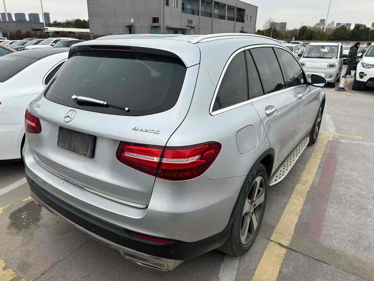 奔馳 奔馳GLC  2016款 GLC 300 4MATIC 動感型圖片