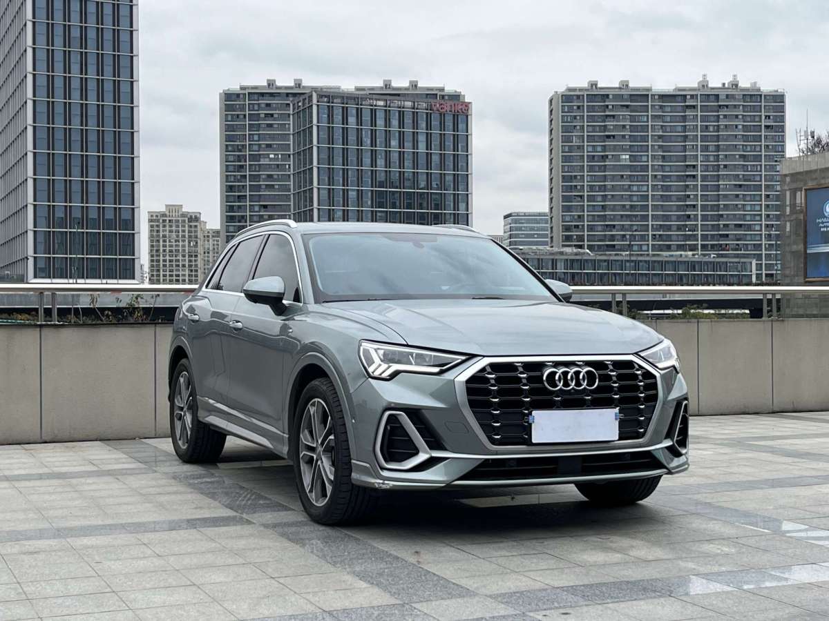 奧迪 奧迪Q3  2021款 40 TFSI 時尚動感型圖片