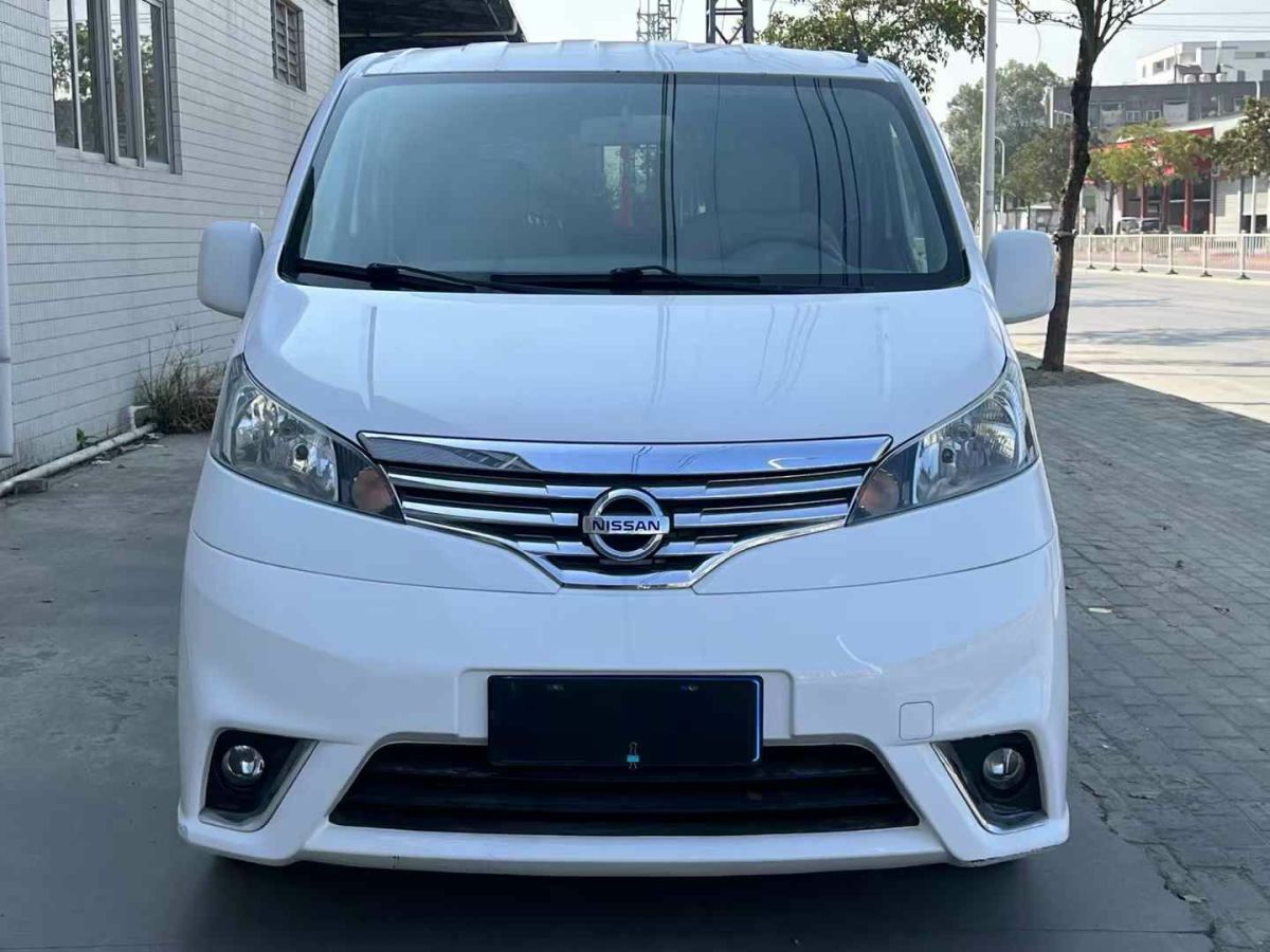 日產(chǎn) NV200 圖片