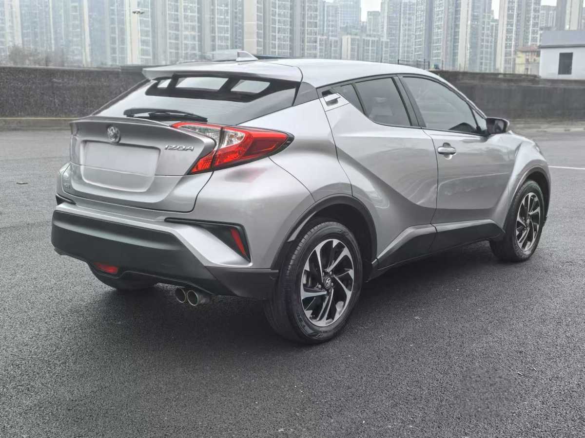 豐田 奕澤IZOA  2020款 2.0L 奕享版圖片