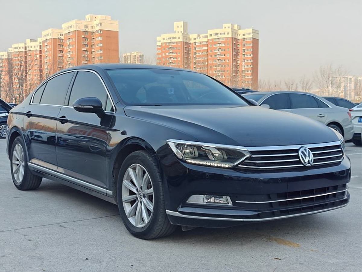 大眾 邁騰  2019款  330TSI DSG 領(lǐng)先型 國VI圖片