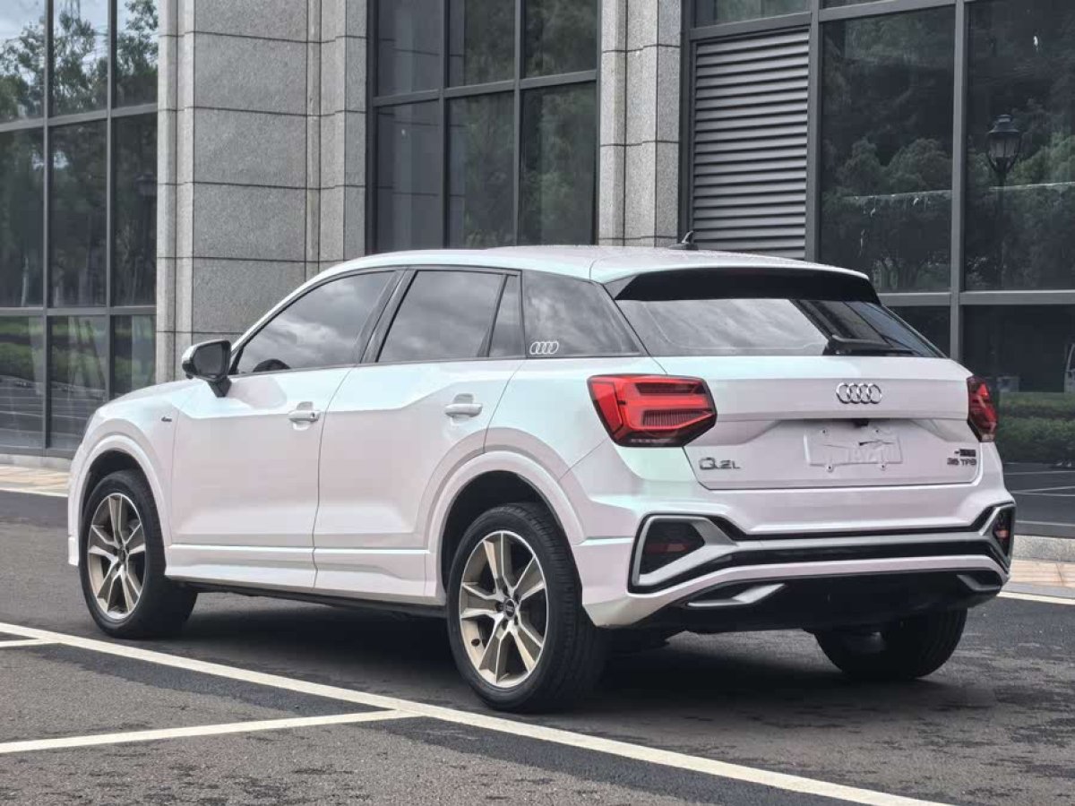 奧迪 奧迪Q2L  2024款 改款 35TFSI 時(shí)尚動(dòng)感型圖片