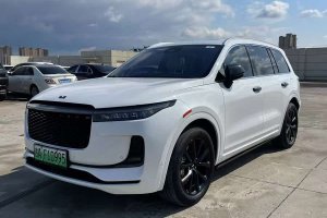 理想ONE 理想 增程6座版
