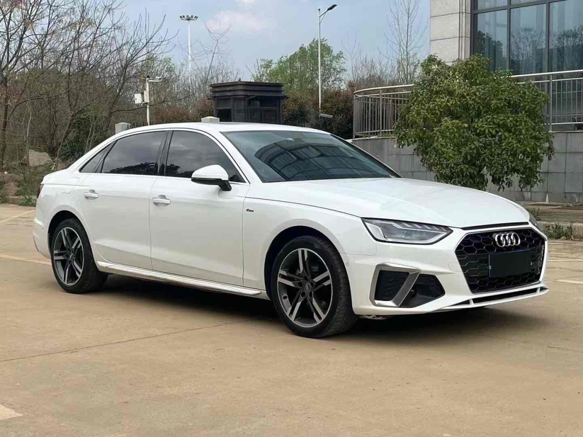 奧迪 奧迪A4L  2020款 40 TFSI 時(shí)尚動(dòng)感型圖片