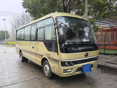  國六有公告26座宇通D7旅游車 圖片