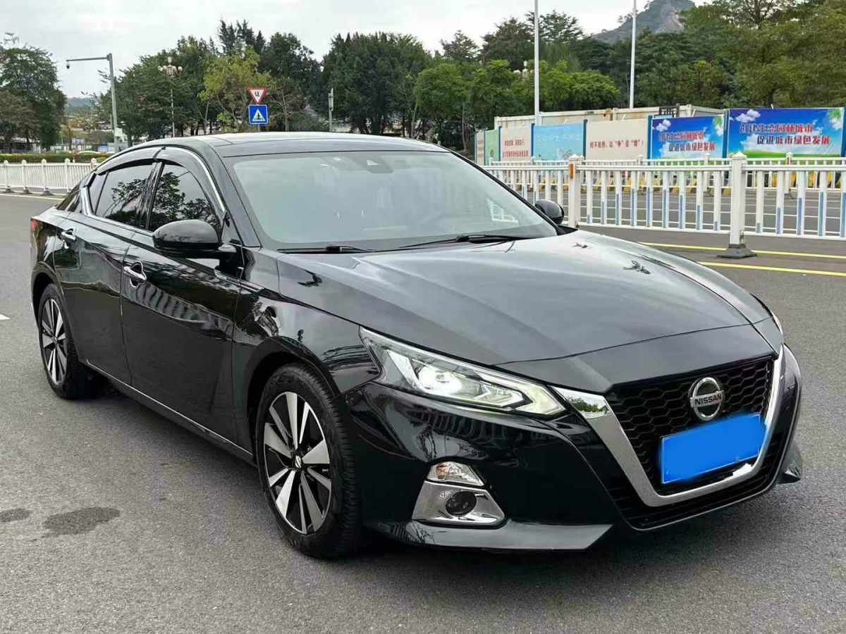 日產(chǎn) 天籟  2019款 2.0L XE 時尚版圖片