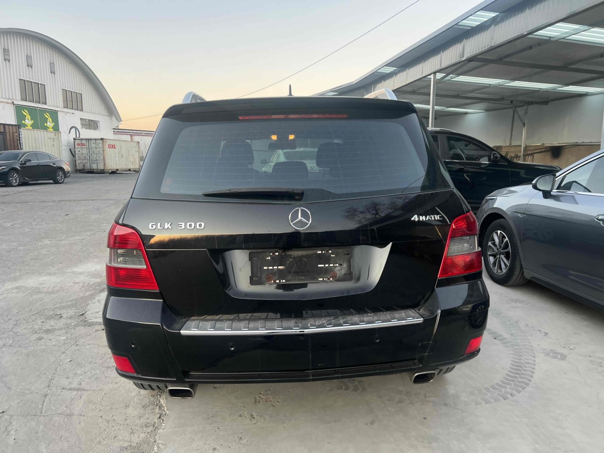 奔馳 奔馳GLK級(jí)  2011款 GLK 300 4MATIC 豪華型圖片