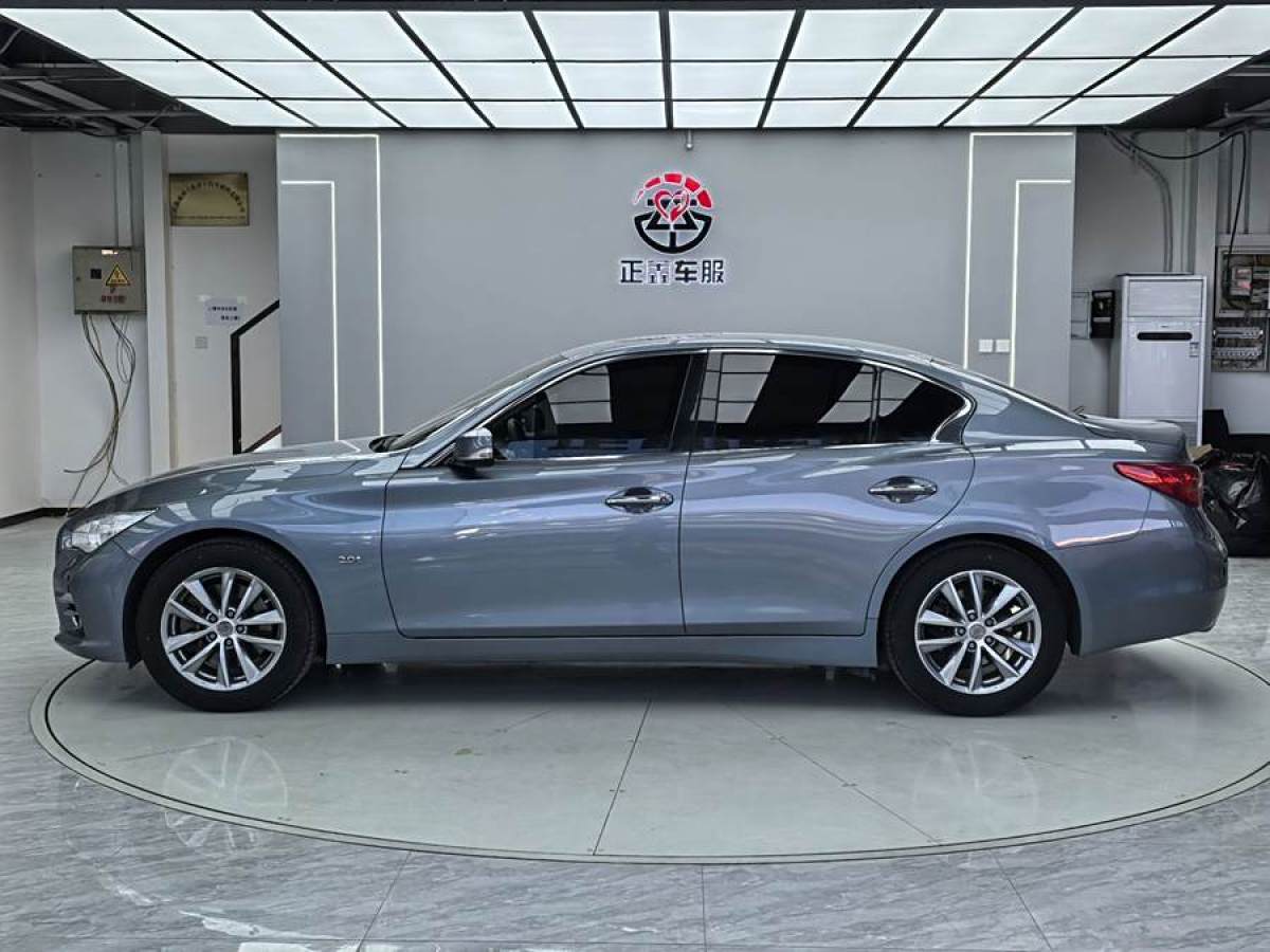 英菲尼迪 Q50  2014款 2.0T 舒適版圖片