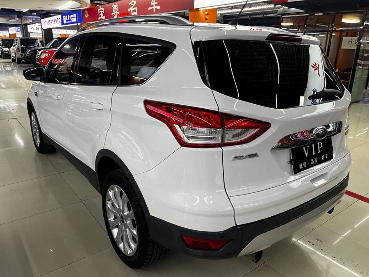 2015年11月福特 翼虎  2015款 1.5L GTDi 兩驅(qū)風(fēng)尚型