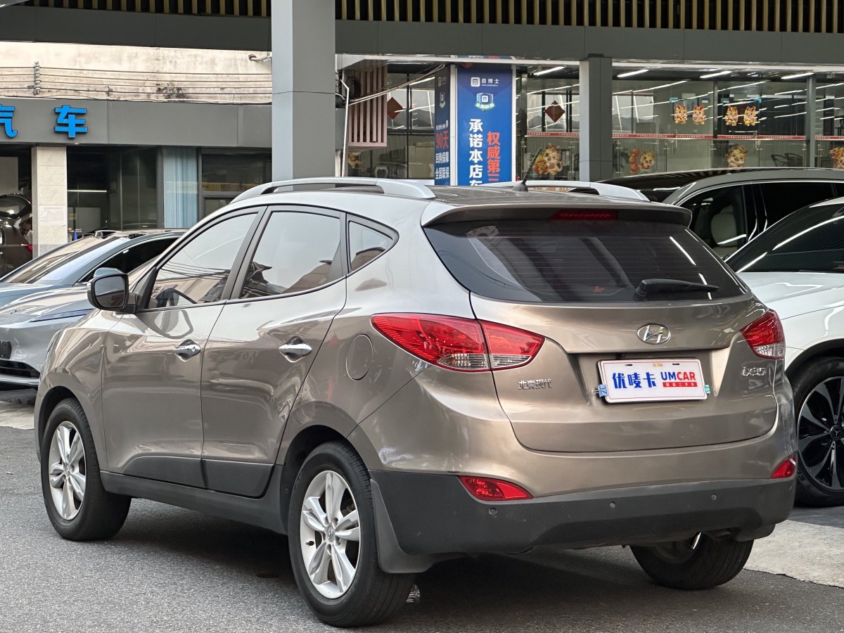 現(xiàn)代 ix35  2012款 2.0 GLS 兩驅(qū)精英型圖片