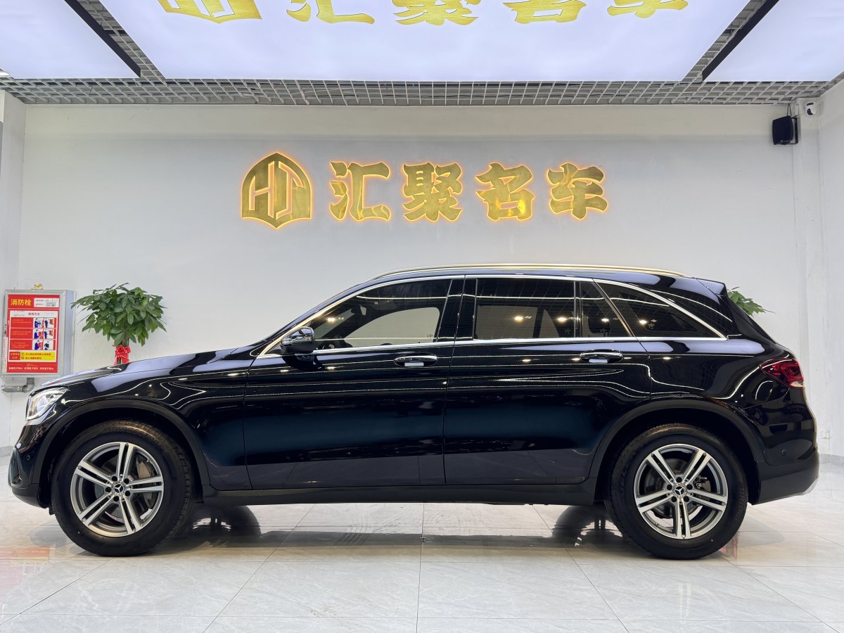 奔馳 奔馳GLC  2018款 改款 GLC 260 4MATIC 動(dòng)感型圖片