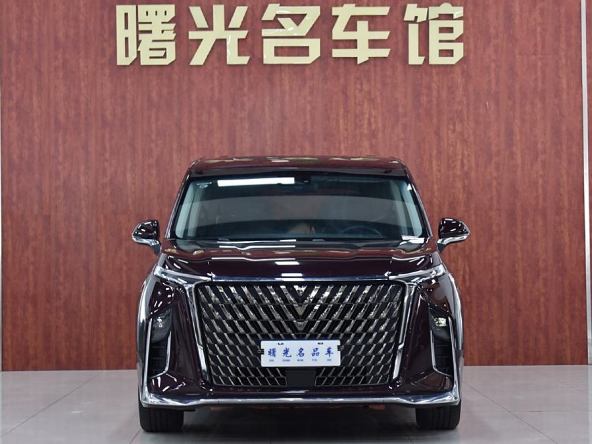 2022年6月上汽大通 上汽大通MAXUS G90  2022款 2.0T 星際七座版