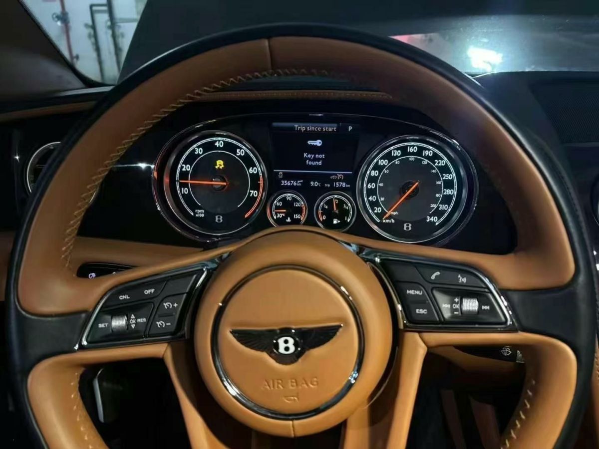 賓利 歐陸  2015款 4.0T GT V8 S Mulliner圖片