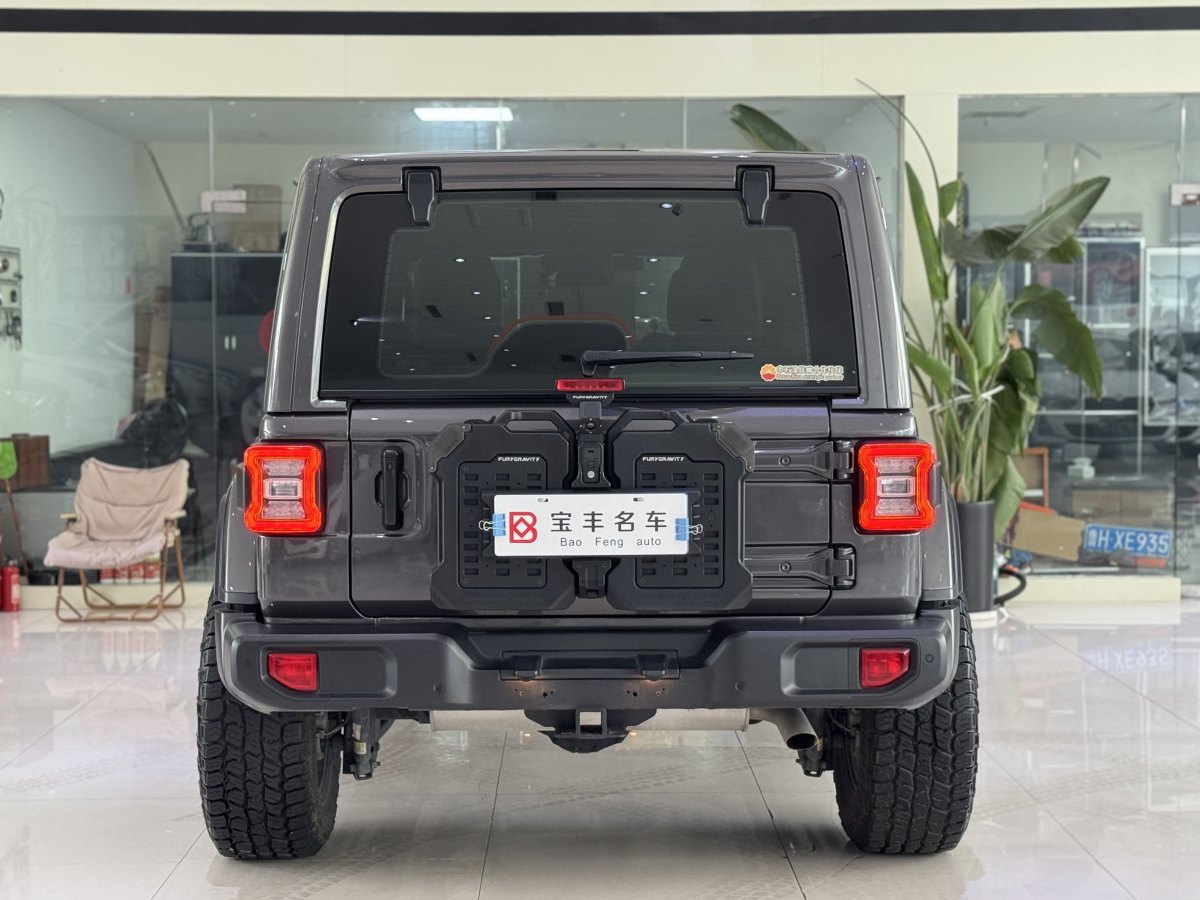 Jeep 牧馬人  2021款 2.0T 80周年紀(jì)念版圖片