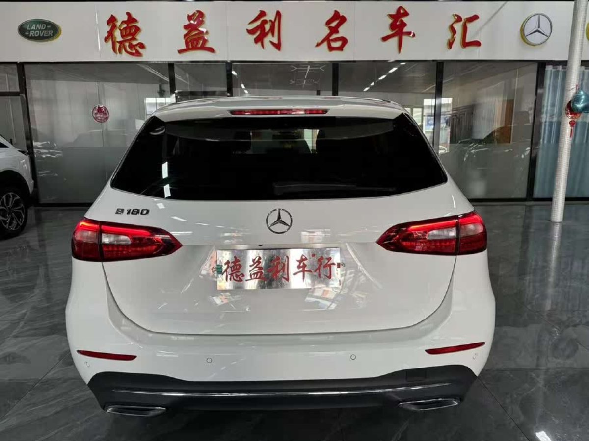 奔馳 奔馳B級  2020款 B 180圖片