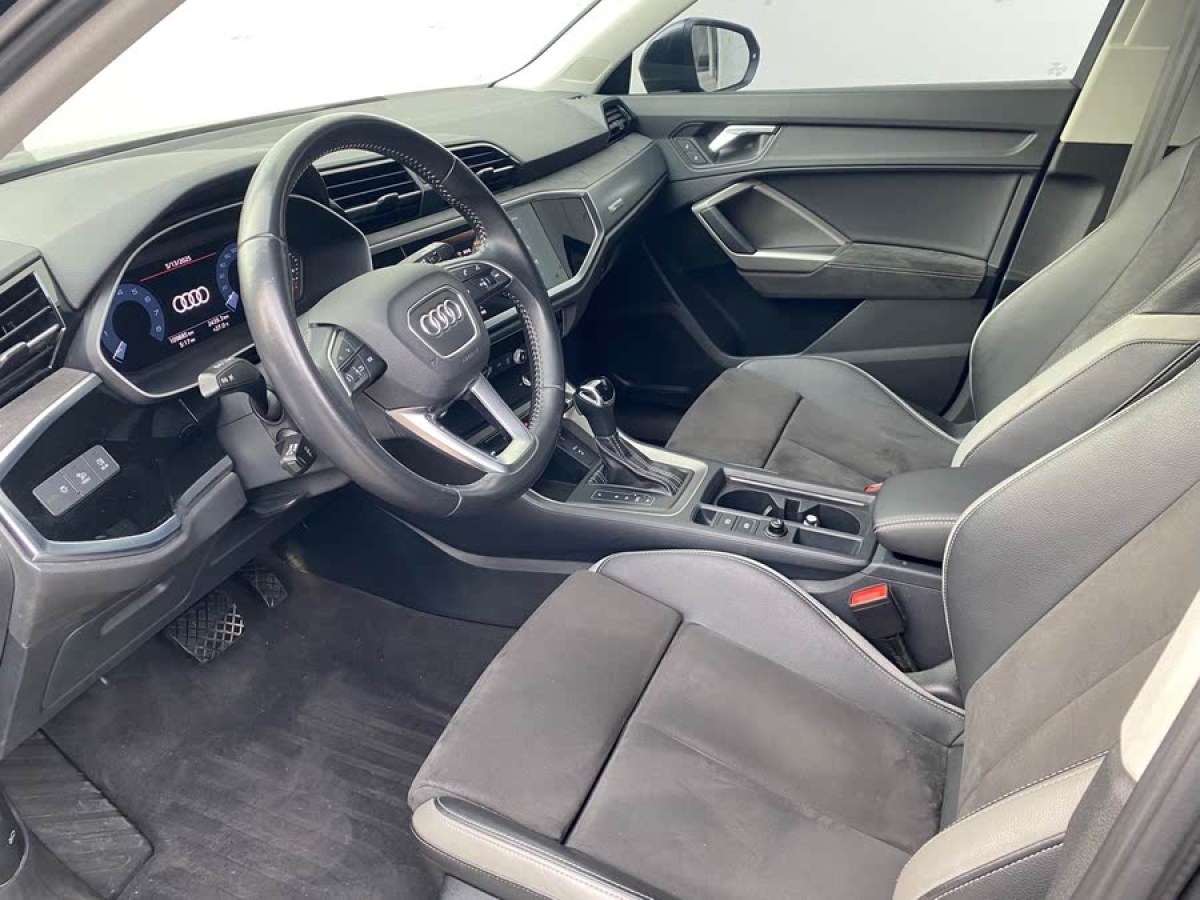 奧迪 奧迪Q3  2020款 35 TFSI 進取動感型圖片