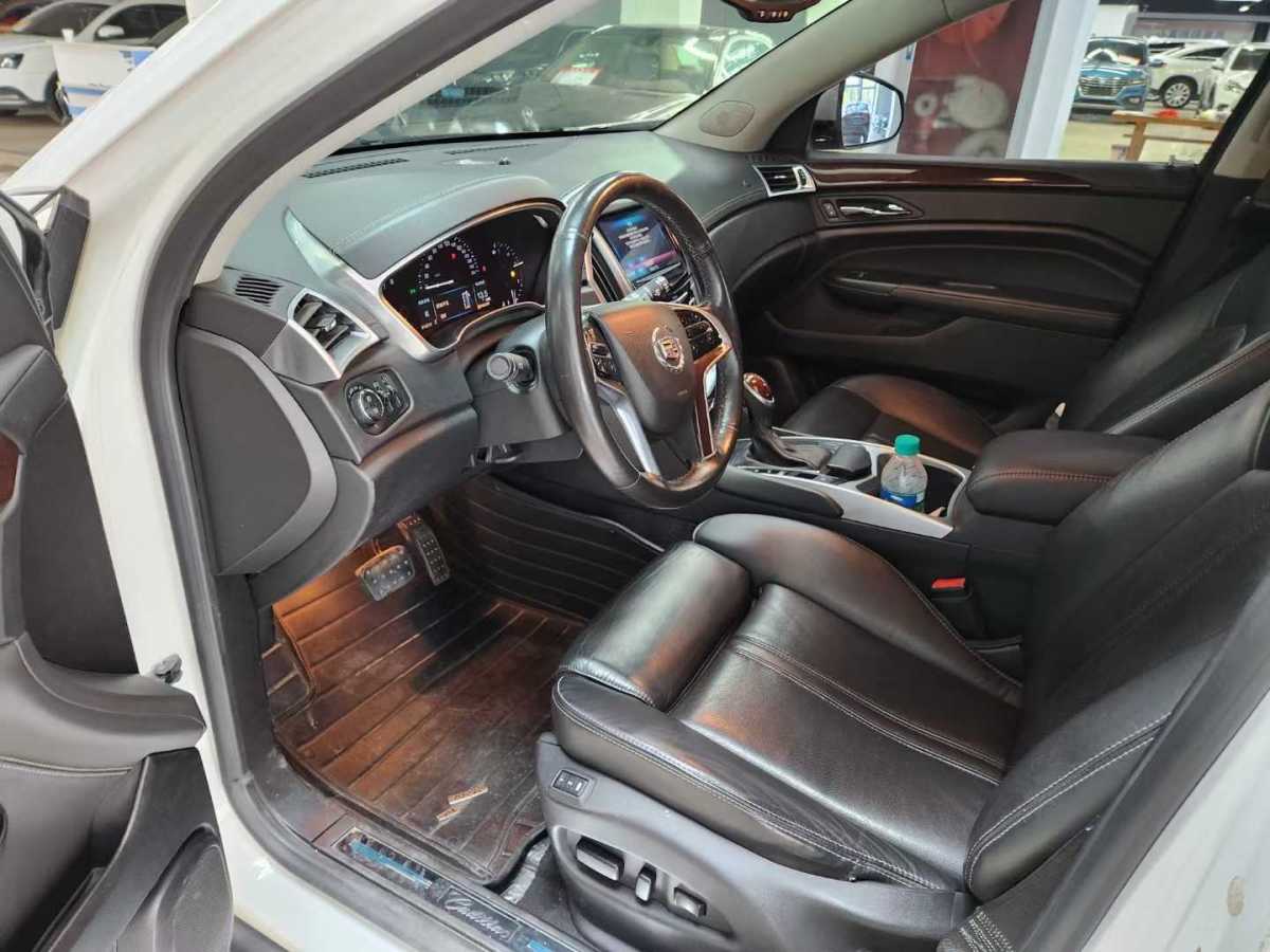 凱迪拉克 SRX  2015款 3.0L 精英型圖片