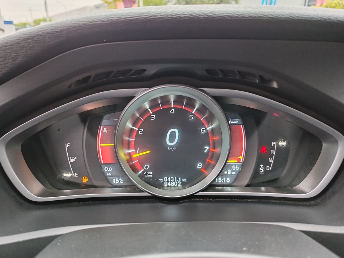 沃爾沃 V40  2015款 1.6T 智逸版圖片