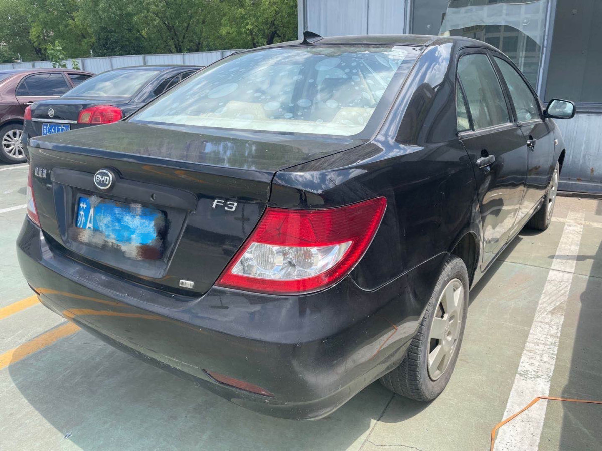 比亞迪 F3  2009款 1.5L 智能白金版標(biāo)準(zhǔn)型GL-i圖片