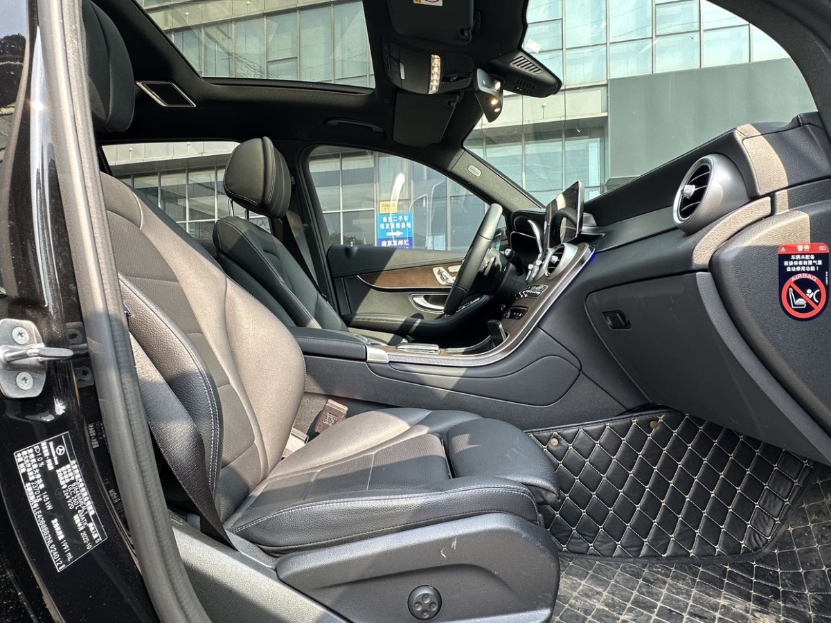 奔馳 奔馳GLC  2018款 改款 GLC 260 4MATIC 動感型圖片