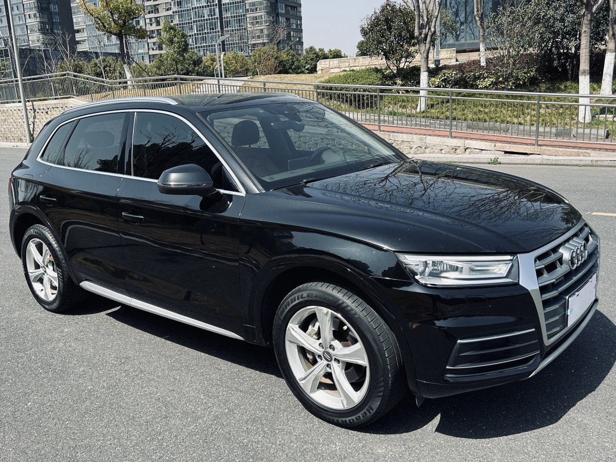 2019年6月奧迪 奧迪Q5L  2018款  40 TFSI 榮享進(jìn)取型 國(guó)VI