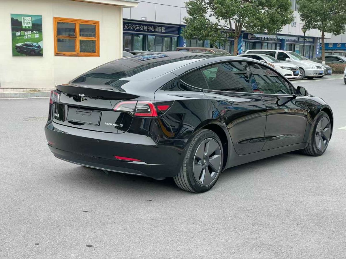 特斯拉 Model S  2023款 三電機全輪驅(qū)動 Plaid版圖片