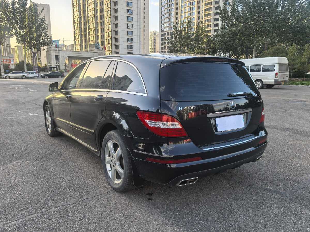 奔馳 奔馳R級  2014款 R 400 4MATIC 商務(wù)型圖片