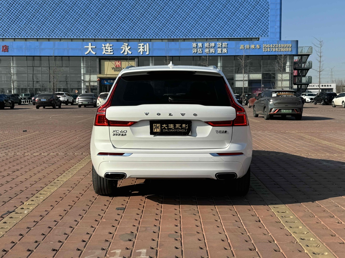 2019年2月沃爾沃 XC60  2019款 T5 四驅(qū)智雅豪華版 國VI