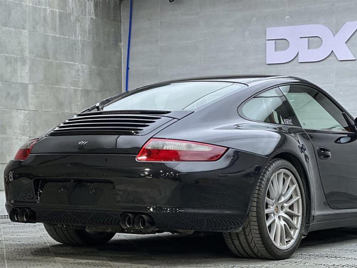 保時(shí)捷 911  2006款 Carrera 4S AT 3.8L圖片