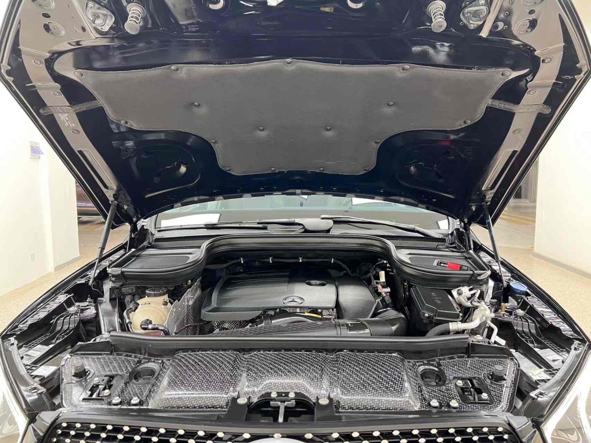 奔馳 奔馳GLE  2024款 改款 GLE 350 4MATIC 時(shí)尚型圖片