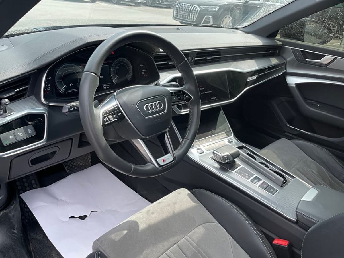 2021年7月奧迪 奧迪A6L新能源  2020款 55 TFSI e quattro