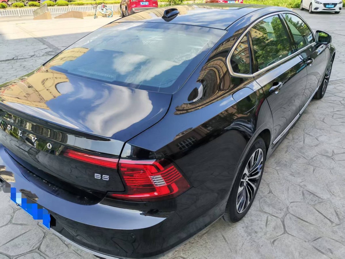 沃爾沃 S90  2024款 B5 智逸豪華版圖片