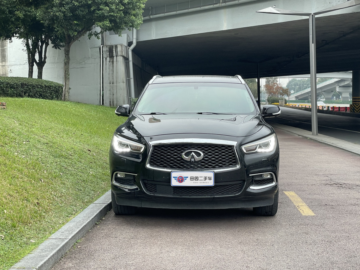 英菲尼迪 QX60  2018款 2.5T Hybrid 兩驅(qū)冠軍家庭版圖片