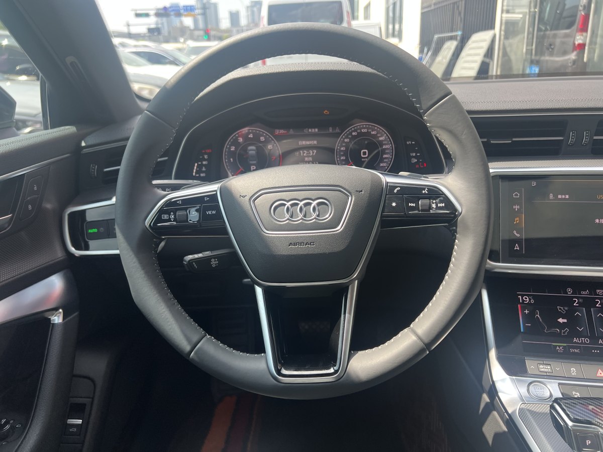 奥迪 奥迪A6L  2019款 45 TFSI 臻选动感型图片