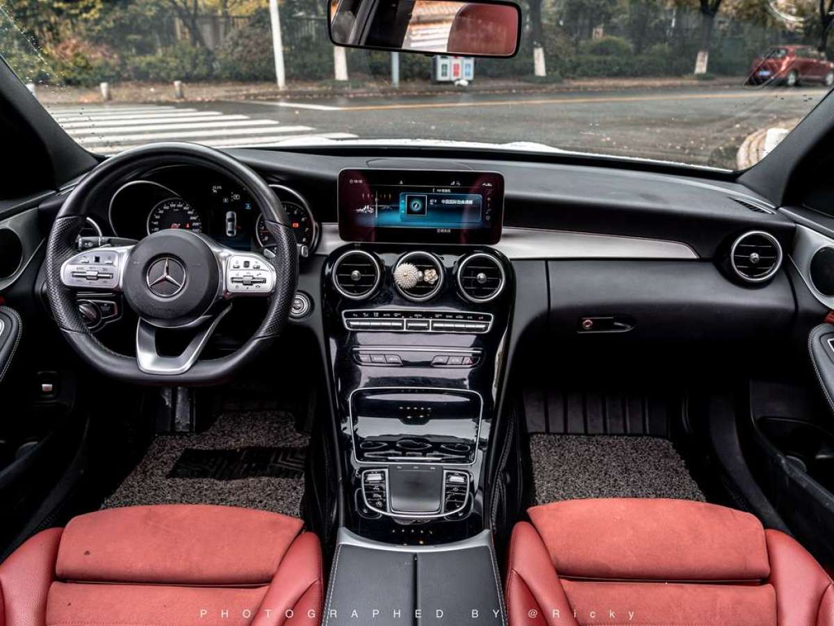 奔驰 奔驰C级  2019款 C 260 运动版图片
