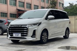G20 上汽大通 改款 PLUS 2.0T 汽油自動(dòng)豪華版
