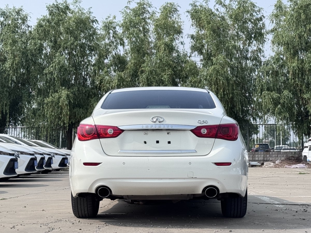 英菲尼迪 Q50  2014款 2.0T 豪華版圖片