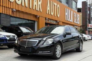 奔馳E級 奔馳 E 200 L CGI優(yōu)雅型