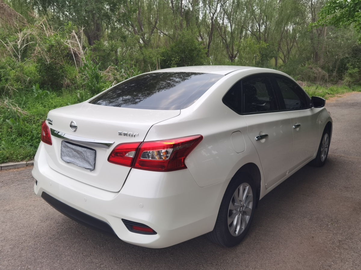 日產(chǎn) 軒逸  2021款 經(jīng)典 1.6XL CVT豪華版圖片