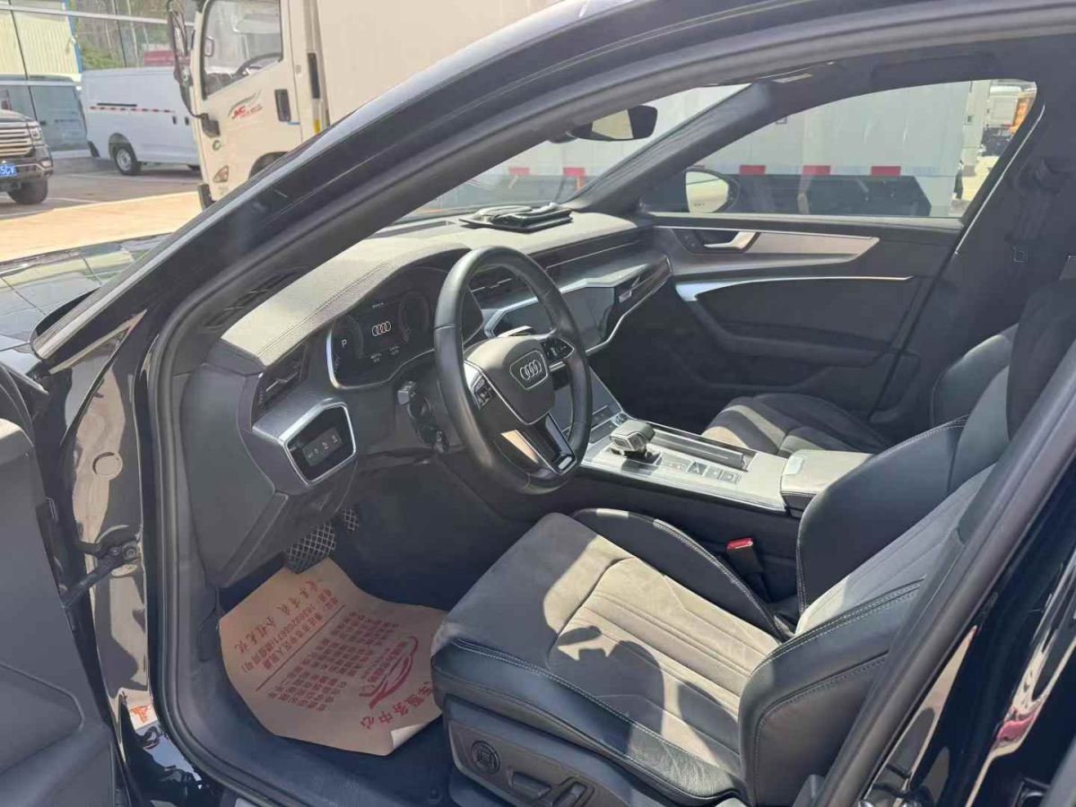 奧迪 奧迪A6L  2022款 40 TFSI 豪華動(dòng)感型圖片