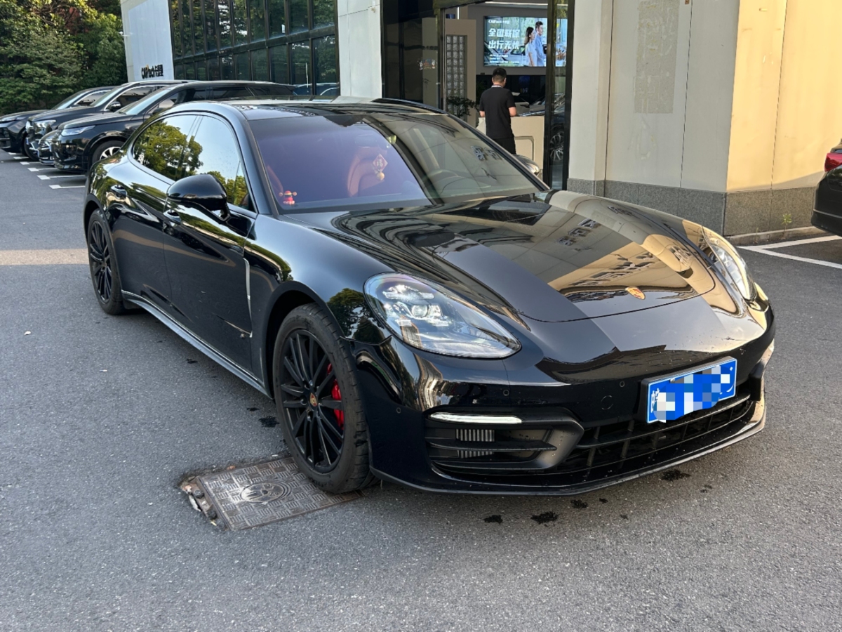 保時(shí)捷 Panamera  2023款 Panamera 行政加長(zhǎng)版 2.9T圖片