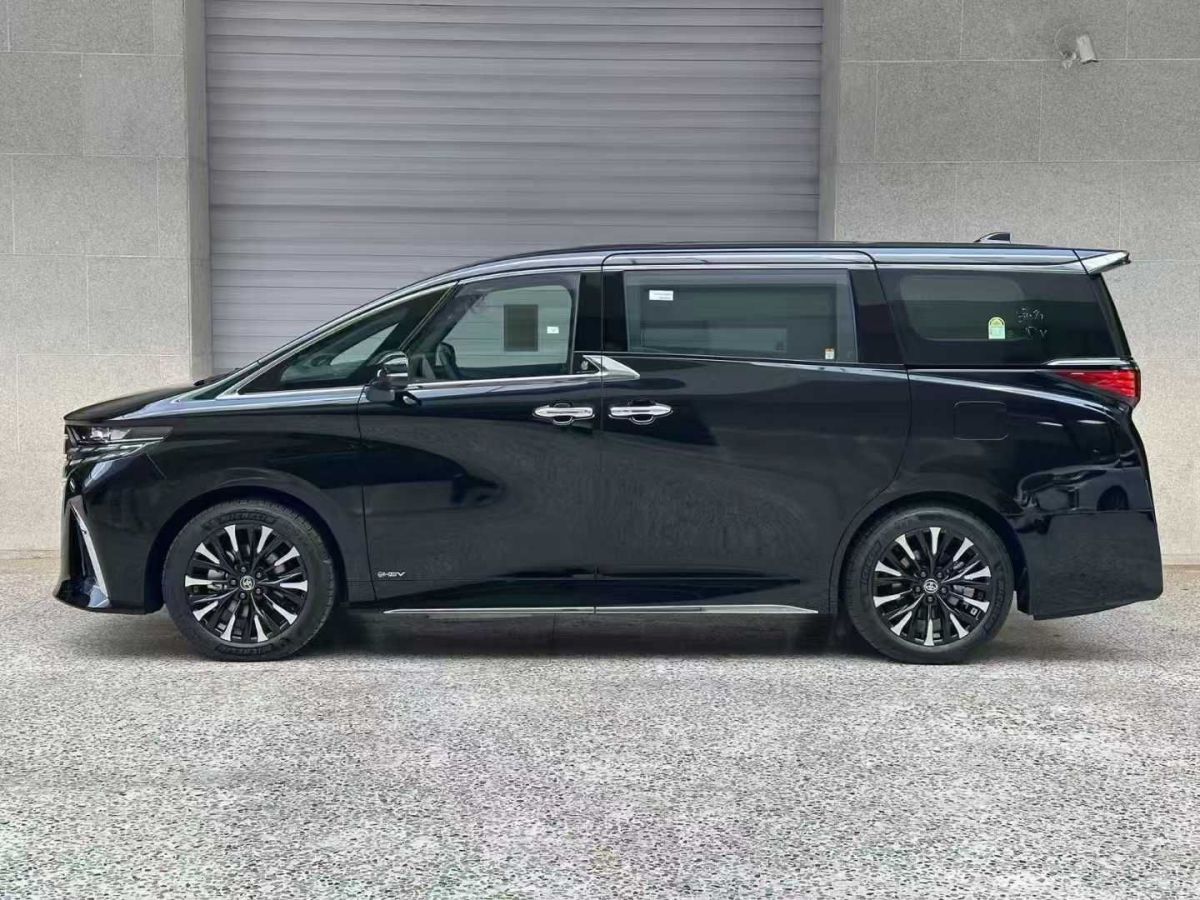 豐田 埃爾法  2024款 雙擎 2.5L 尊貴版圖片